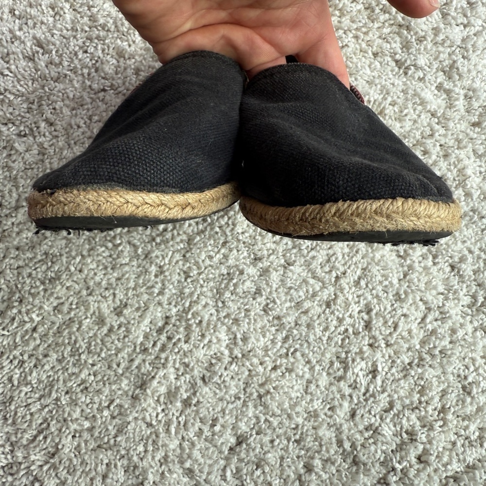 Aldo Unisex Black Slip Ons With Baha Print On Sides and Knit Jute Sole Sz 40 - Picture 6 of 9